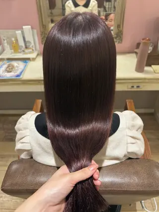 カラー Plaatje 響のヘアスタイル