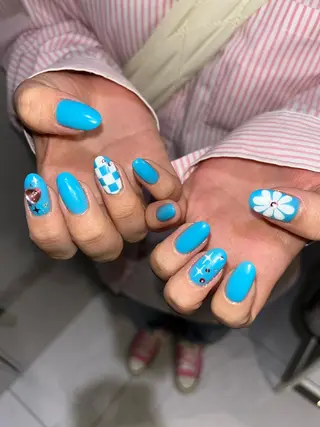 ネイル moca心斎橋所属・˚✧⁺⭐︎༚moca miyuu⁎⁺˳✧༚のネイルデザイン