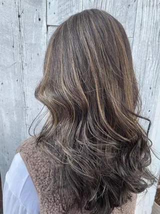 カラー 【店長】インナー指名 No.1戸塚優思のヘアスタイル