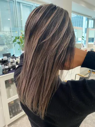 ミディアム カラー JILBLAN京都 ショート/ハイライトのヘアスタイル