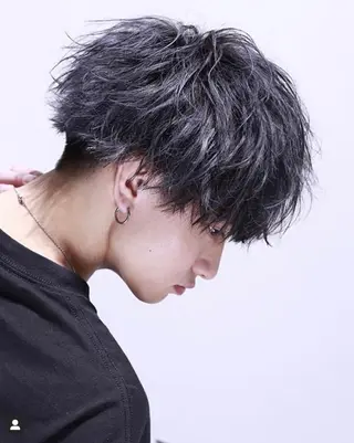 ショート カラー パーマ メンズ ササ キのヘアスタイル