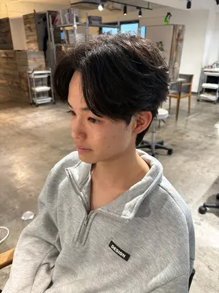 ショート パーマ メンズ become men's hair 名駅店所属・名駅/フェザーパーマ 韓国ヘア/森岡のヘアスタイル