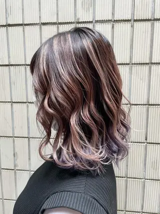 カラー IwAsh中山所属・✂︎中山ブリーチ・ パーマ✂︎露木智也のヘアスタイル