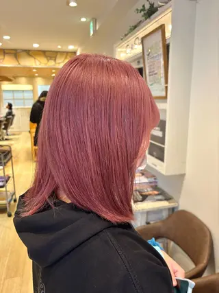 ミディアム ヘアアレンジ 新宿　副店長 新井彩斗のヘアスタイル