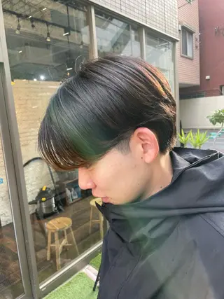 ショート カラー パーマ メンズ メンズカット✂ レベッカ寺西優真のヘアスタイル