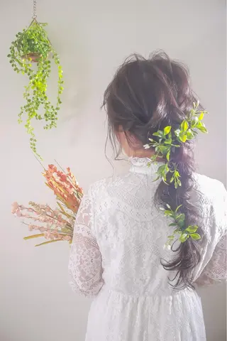 ロング カラー ヘアアレンジ 伊藤 裕貴のヘアスタイル