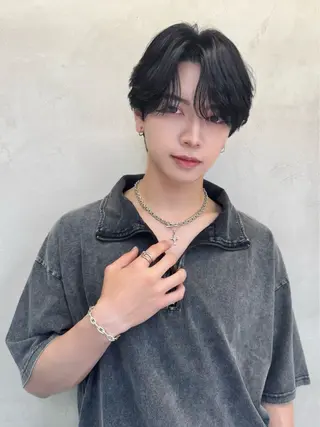 ショート カラー ヘアアレンジ メンズ GLROW大宮所属・大宮美容師🍀 カラー/矯正/ハルのヘアスタイル