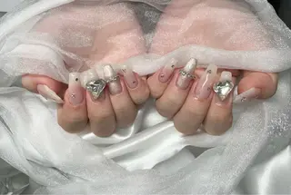 ネイル Roi〈ロワ〉 Minakoのネイルデザイン