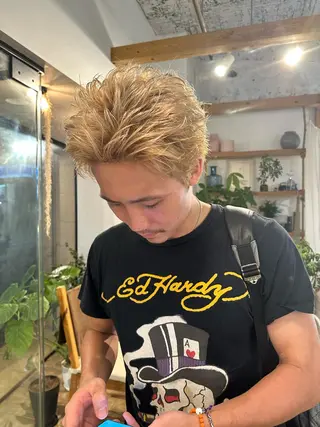 メンズ 渋谷 ミモザワークス タニグチヨシユキのヘアスタイル