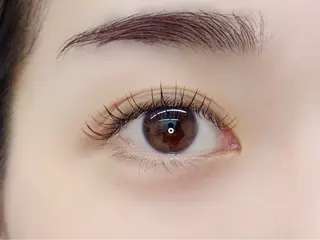 マツエク・マツパ 束感/ナチュラル/ mikuのマツエク・マツパデザイン