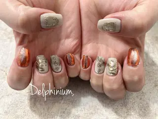 ネイル 岡本 友恵のネイルデザイン