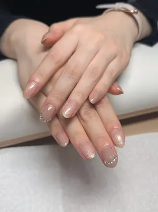 ネイル Y&M  NAIL所属・樺井 アオイのネイルデザイン