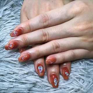 ネイル シェヌネイル JURAのネイルデザイン