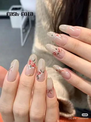 ネイル ホウ エンのネイルデザイン