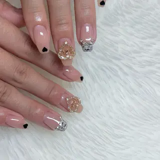 ネイル Nailsalon Merci所属・Merci momoのネイルデザイン