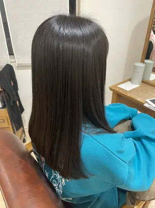 セミロング 原田 桜花のヘアスタイル