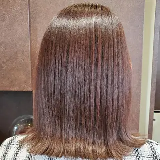 セミロング カラー LORE　minatomirai所属・takeuchi 🐒のヘアスタイル