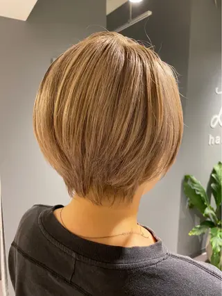 ショート 小林 加奈のヘアスタイル