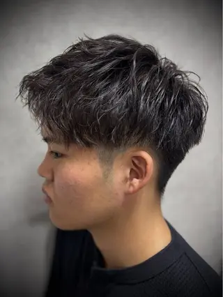 ショート パーマ メンズ JADE with AKROS所属・JADEwith AKROS✨サヤカのヘアスタイル