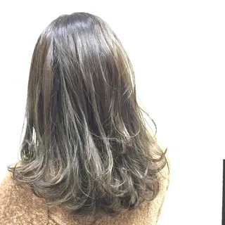 セミロング カラー ヘアアレンジ BonD hairのヘアスタイル