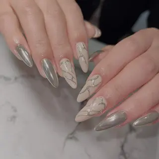 ネイル NEO Beauty Salon所属・𝐍𝐄𝐎 𝐉𝐔𝐑𝐈のネイルデザイン