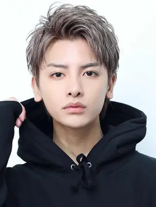 ショート カラー メンズ 心cocoro RISAのヘアスタイル