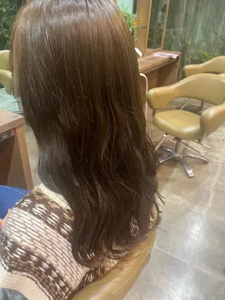 カラー SOMEDAY Lx所属・佐藤 優里のヘアスタイル