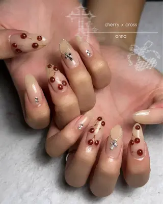 ネイル GRANDE OSU Anna 🧸💛のネイルデザイン