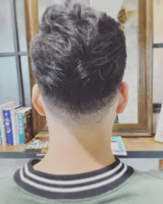 ショート メンズ Calenda/ パーソナル美髪サロンのヘアスタイル