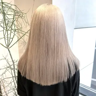 カラー デザインカラー/パー マ🦖外岡咲希🦖のヘアスタイル