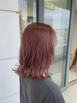 ミディアム カラー 西村 れいのヘアスタイル