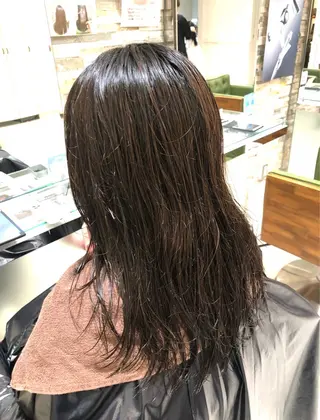 セミロング 酸性ストレート特化× 艶髪師/及川のヘアスタイル