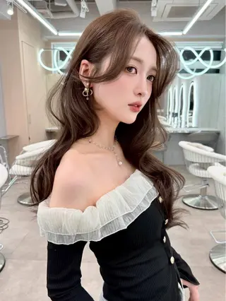ロング 韓国ヘア髪質改善 🤍やまざきなるのヘアスタイル