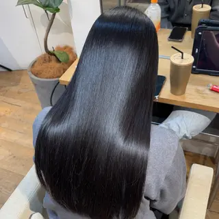 ロング BELO OSAKA マオのヘアスタイル