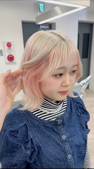 ミディアム 🎀ハイトーン特化 konomi🎀のヘアスタイル