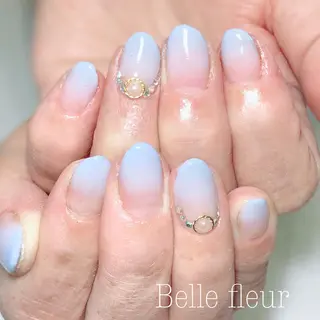 ミディアム ネイル Belle fleurのネイルデザイン