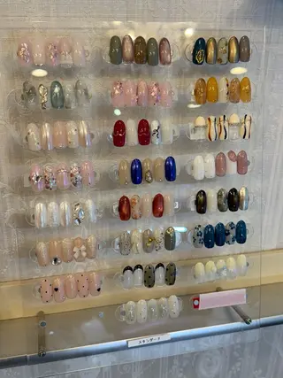 ネイル CHOUETTE YUMIのネイルデザイン