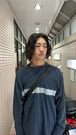 セミロング パーマ パーマ職人 渡邊　優雅のヘアスタイル