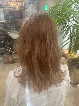 セミロング カラー デザインカット/新宿 🕊️mao 🌿のヘアスタイル