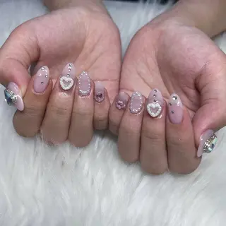 ネイル Yudia Minoriのネイルデザイン