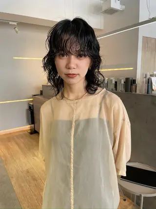ショート パーマ ぱつっとボブ 古家 佑真のヘアスタイル