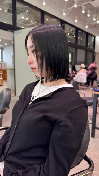 ミディアム 小田 晃瑛のヘアスタイル