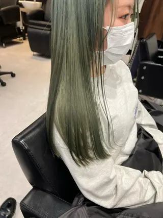 カラー KURUMI /NINE麻布十番のヘアスタイル