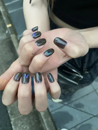 ネイル ♱˖⁺ 𝒎𝒐𝒑𝒊 ⁺のネイルデザイン