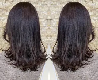 ミディアム カラー B.Chance所属・大友 琴羽のヘアスタイル