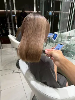 ミディアム 柳生 陽香のヘアスタイル