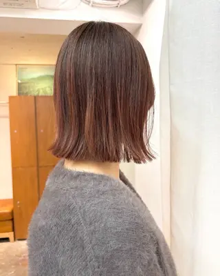 ミディアム ☑️aiko【艶 カラー・オージュア】のヘアスタイル