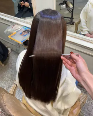 ロング 透明感カラー💙 髪質改善✨タイガ✨のヘアスタイル