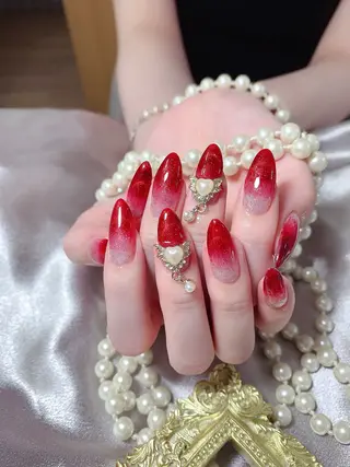 ネイル ネイルサロンAiri 長さ出し·シンプルのネイルデザイン