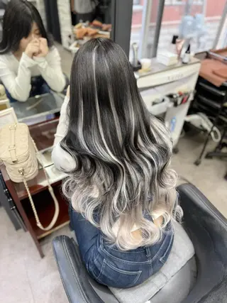 ロング 💎エクステ×カラー 🩵BIZEのヘアスタイル